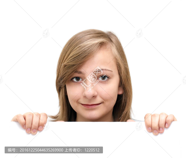 一個(gè)漂亮女孩的畫像；手持海報(bào)