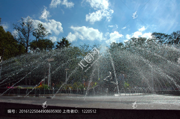 公園里的噴泉