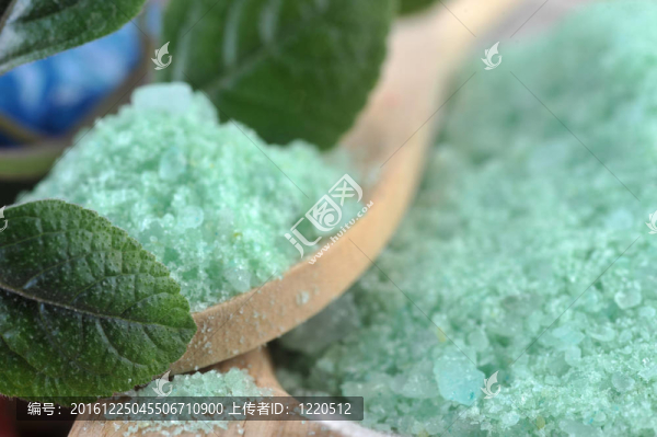 綠色的海水
