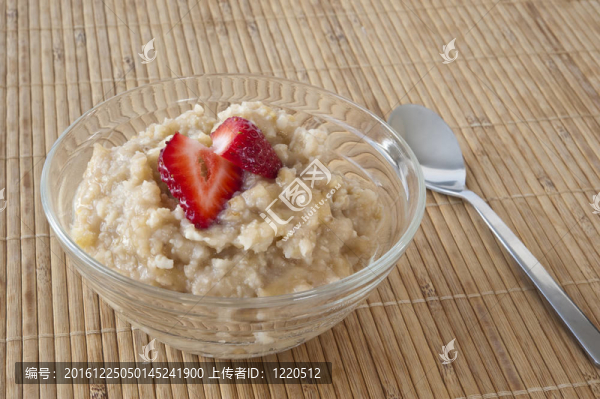 香蕉小米早餐布丁