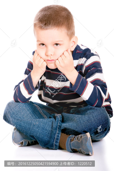 小男孩肖像