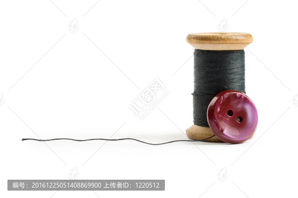 線團(tuán)孤立在白色背景