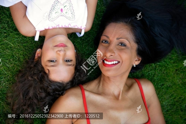 母親和女兒