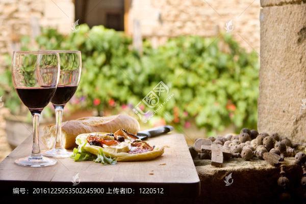 窗口的午餐