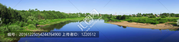 與Kubena河的全景