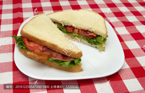 BLT三明治