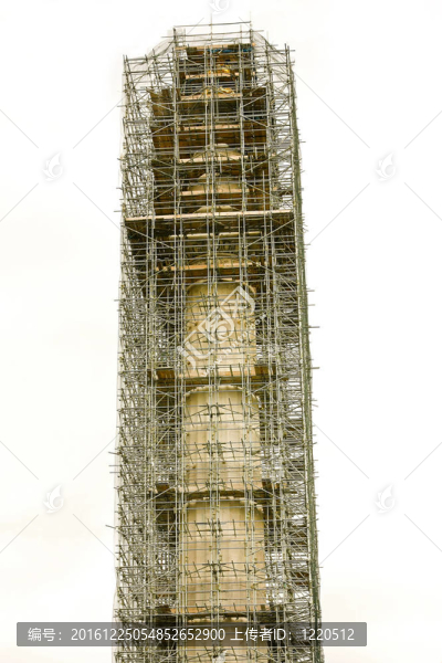 紀念碑重建