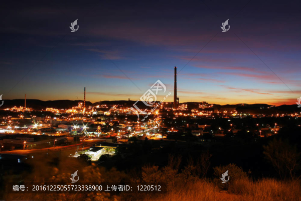 伊薩山