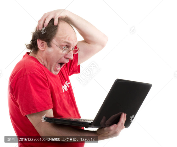 老人用筆記本迷惑人