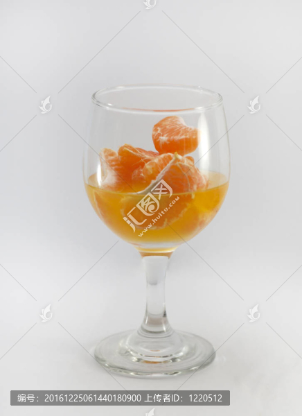 水果橙和玻璃
