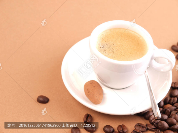 一杯意大利濃咖啡