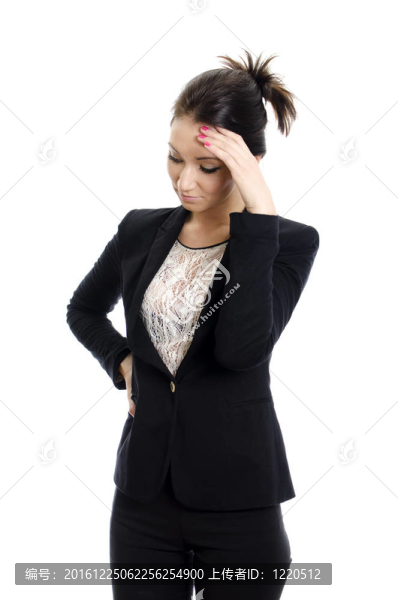 漂亮的黑發(fā)女孩很累的工作。白色隔離。