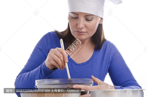 烘焙中的女人