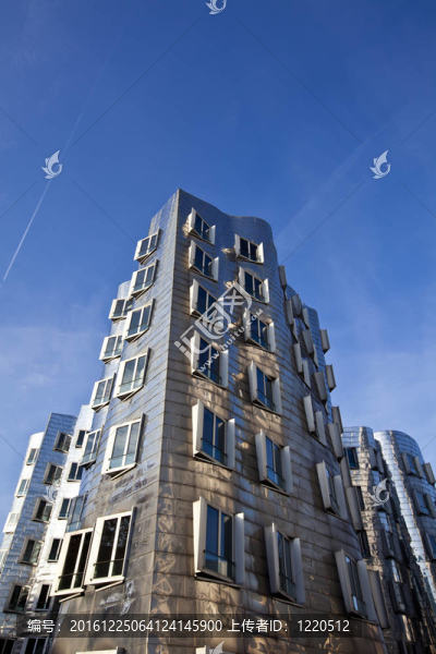 現(xiàn)代建筑
