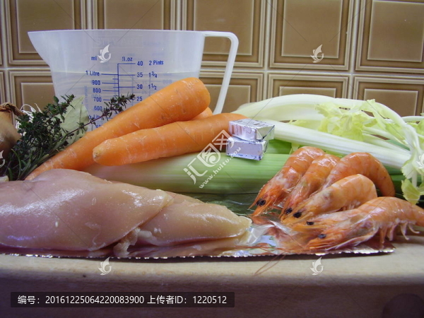 蔬菜燉魚雞配料