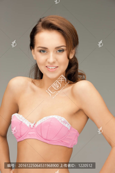 胸罩美女