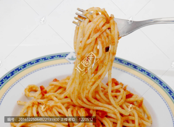 意大利香腸肉醬和意面