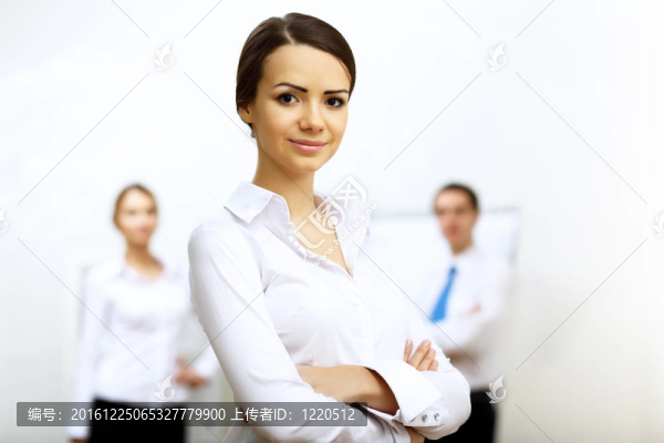 辦公室里的一個(gè)女商人的肖像
