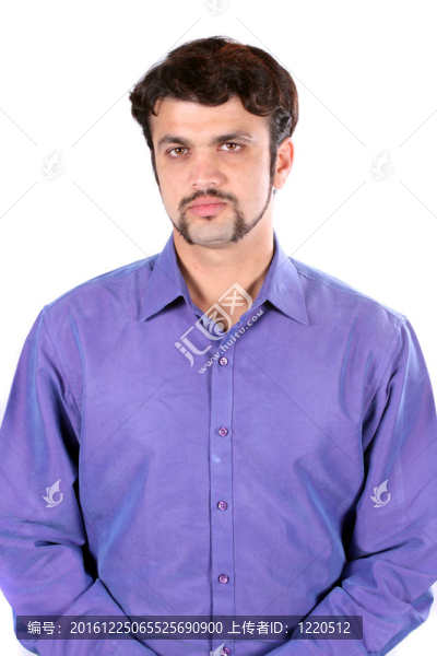 英俊的男子