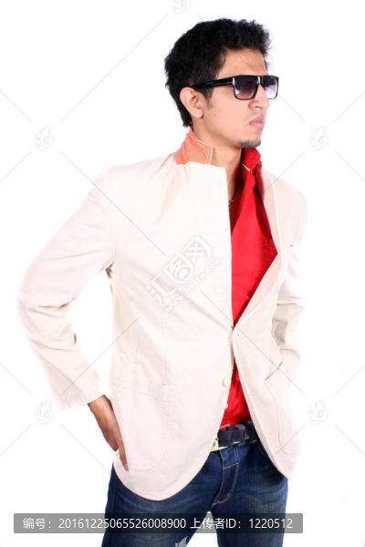 時尚的印度男子