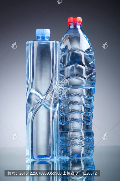 水瓶作為健康飲品的概念