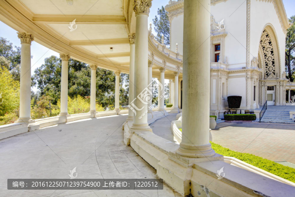 圣地亞哥風(fēng)琴館。巴波亞公園。