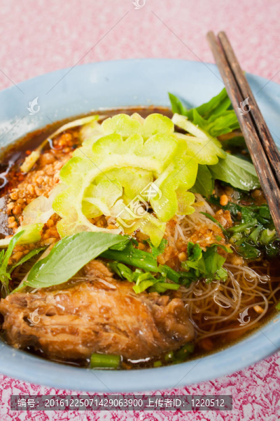 泰式雞肉面