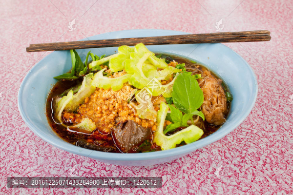 泰式雞肉面