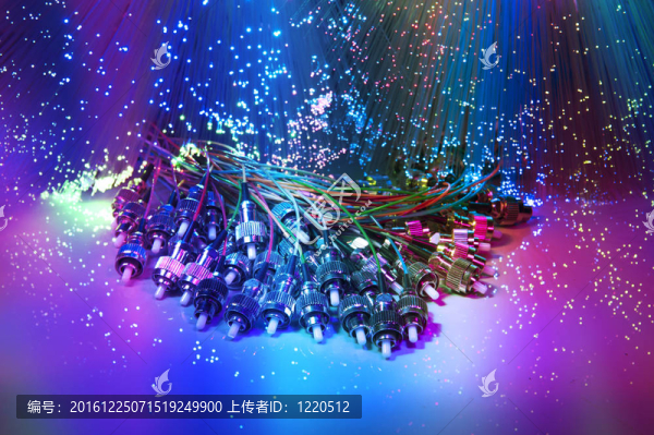 光纖光纜采用光纖背景技術(shù)