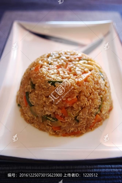 藜麥沙拉蔬菜和醬油