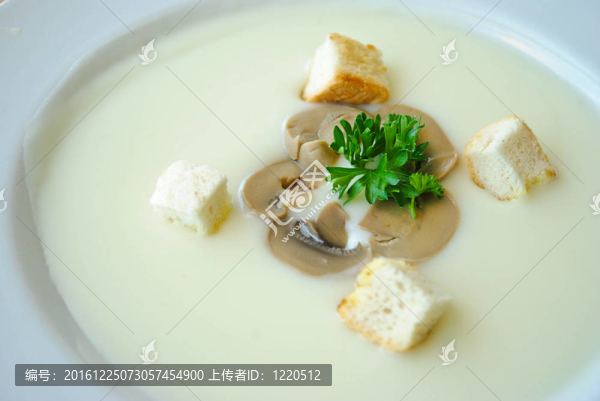 奶油蘑菇濃湯