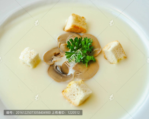 奶油蘑菇濃湯