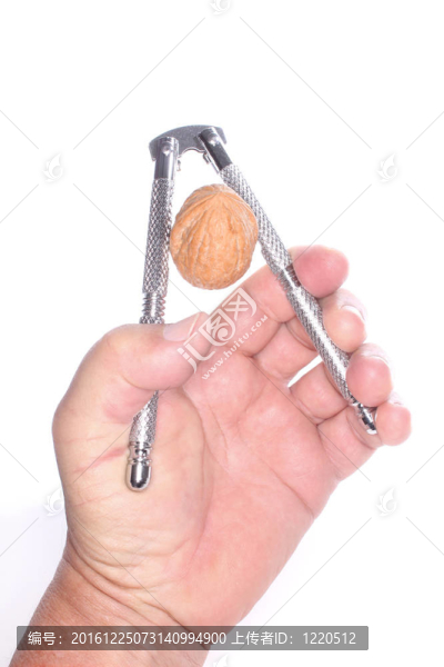 開裂的堅(jiān)果