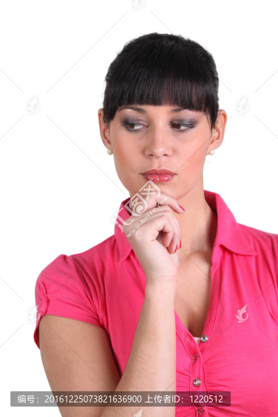 一個可疑的女人