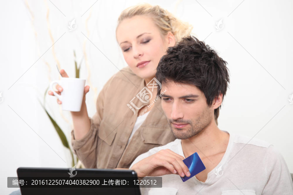 對網(wǎng)上購物