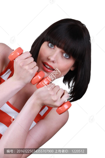 橙色重量的女人