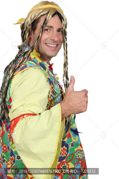 男子打扮成嬉皮士