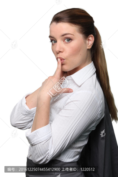 帶夾套可愛的女性執(zhí)行肖像掛在肩上