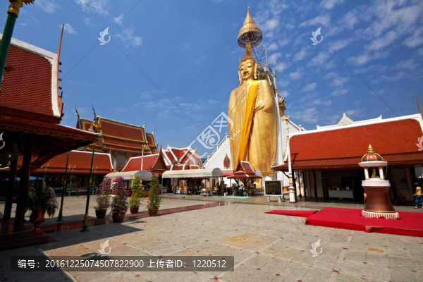 大黃金站如來(lái)佛祖