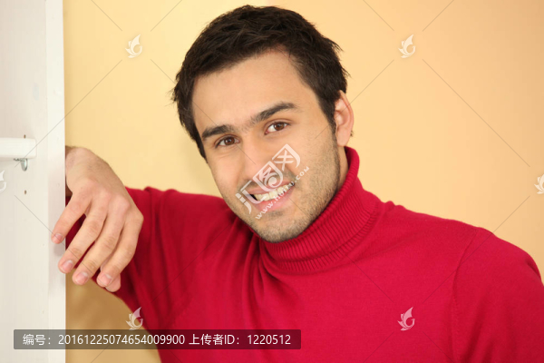 黑發(fā)男人肖像