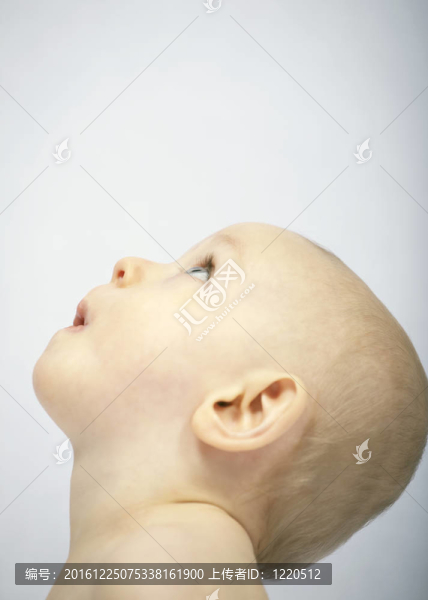 嬰兒抬頭