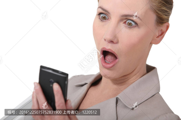 電話驚人的消息