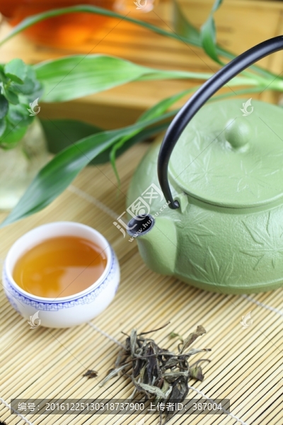 茶葉茶具