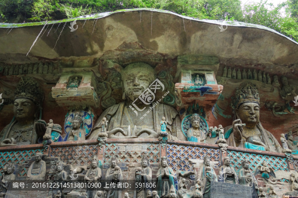 大足石刻報恩經(jīng)變相圖局部