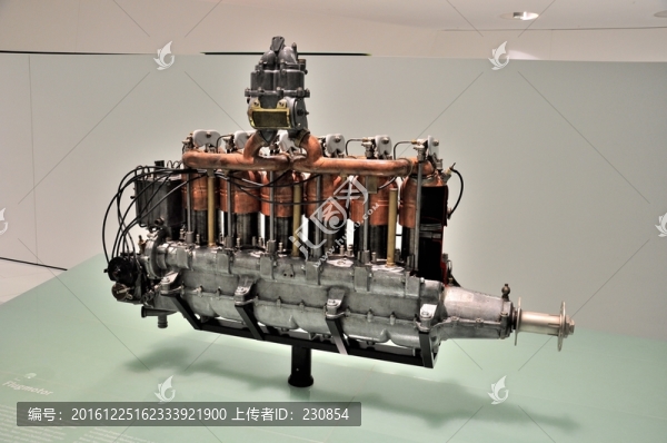 汽車(chē)發(fā)動(dòng)機(jī)