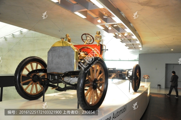 奔馳老爺車