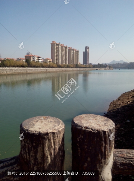 城市河流