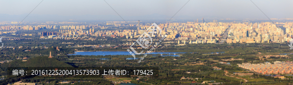 西山遠(yuǎn)眺北京城西城區(qū)全景