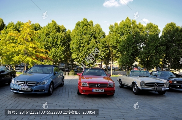 德國(guó)停車場(chǎng),德國(guó)汽車