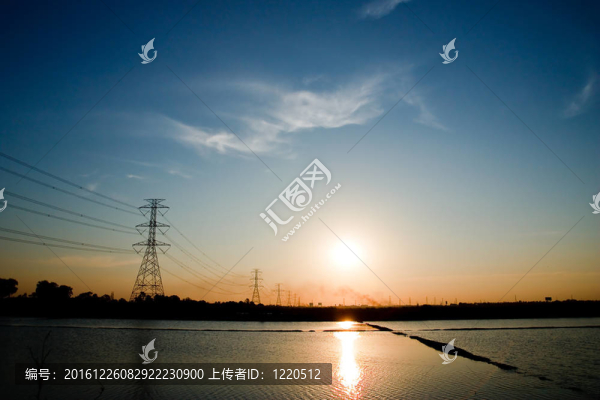 傍晚的天空。
